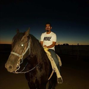 Meet your Posher, Alejandro